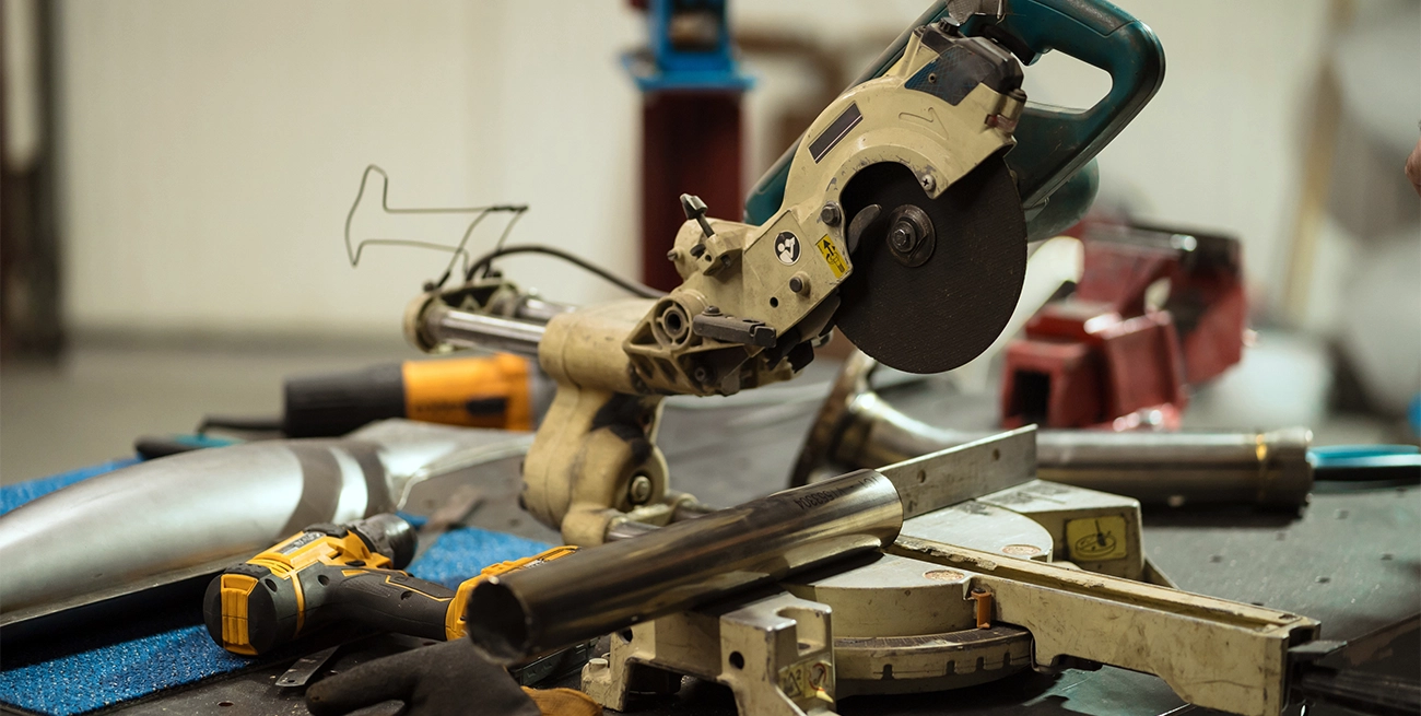 Common Cutting Tool Mistakes That Lead to Workplace Injuries