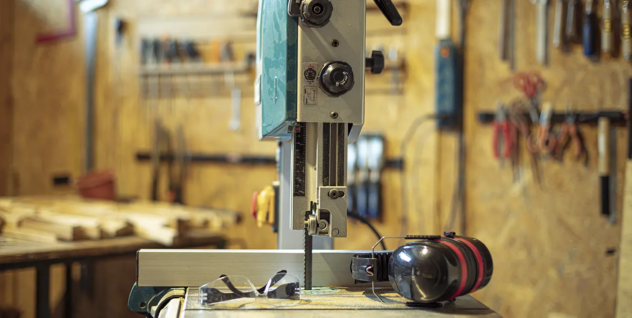 How Smart Technology Is Revolutionizing Bandsaw Performance