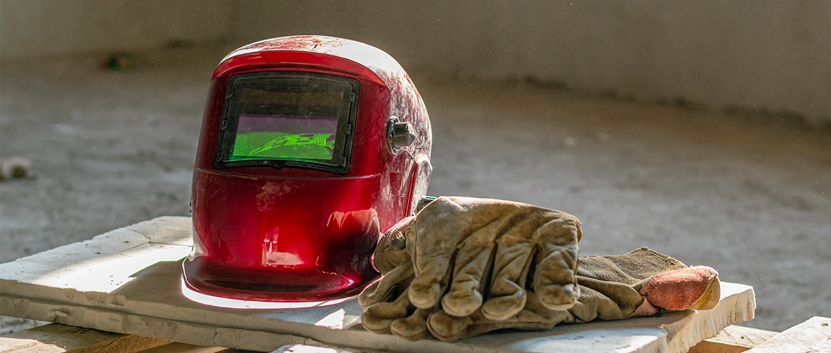 How to Choose the Right Welding Helmet for Safety and Comfort