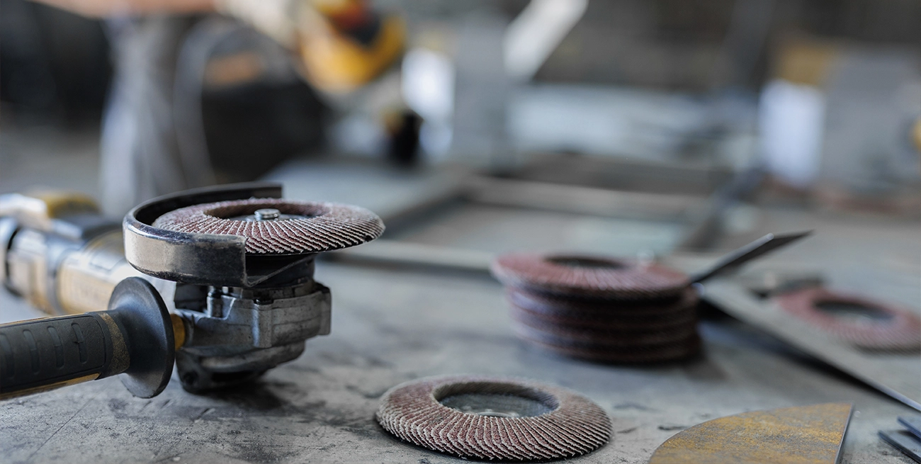 Selecting the Right Abrasive for Your Surface Preparation Needs
