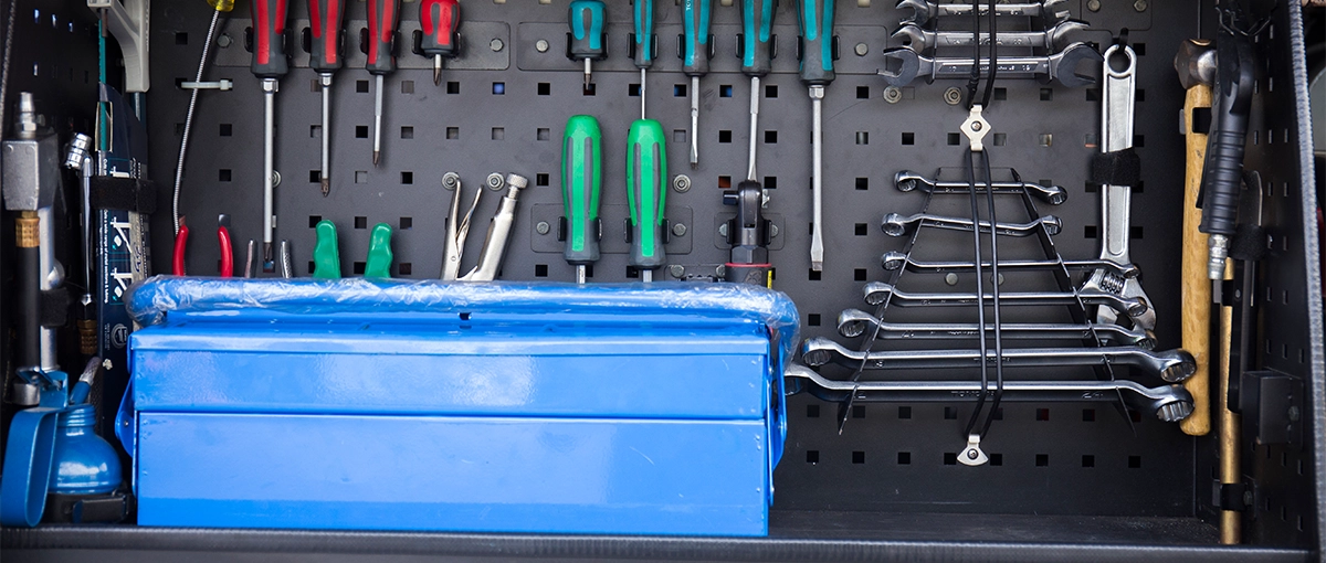 Step-by-Step Guide to Cleaning and Storing Your Tools