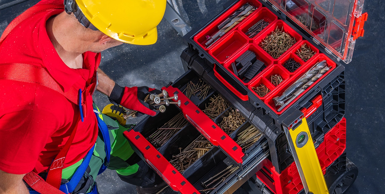 The Pros and Cons of Modular Tool Storage Systems